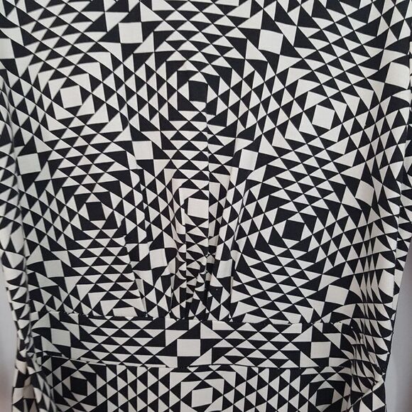 FEVER LONDON CITY Black and  White Dress Square and Triangle Pattern Siz… - Picture 10 of 16